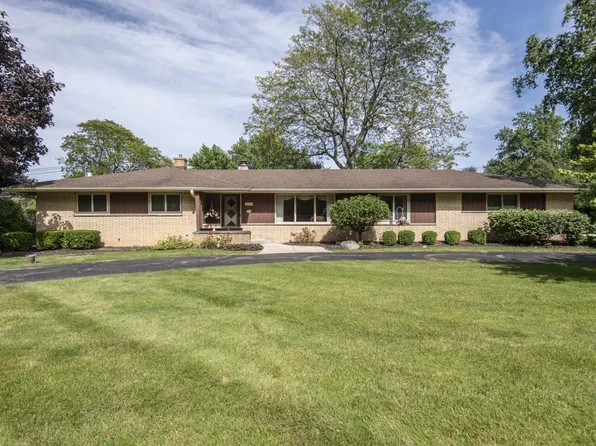 2540 Mayfair DRIVE, Brookfield, WI 53005