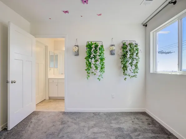 13245 Klein Ct, Sylmar, CA 91342