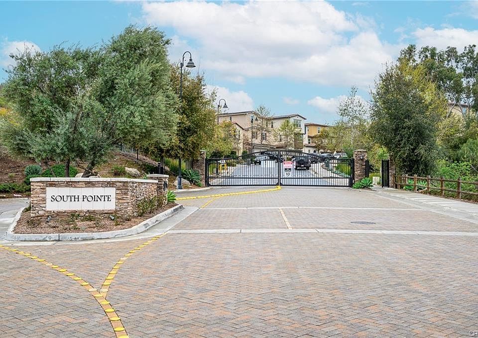 1st image of 1653 Golden Path Ln
