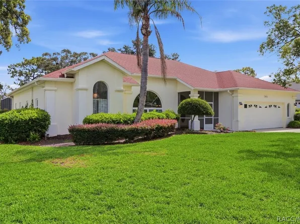 9401 Merriweather Dr, Weeki Wachee, FL 34613
