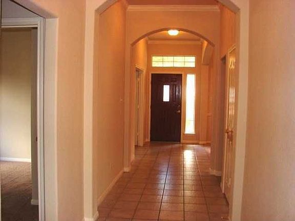 2nd image of 15817 Chatham Wood Dr