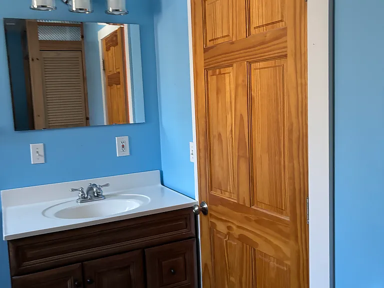 144 Alexander Ln — Photo 14