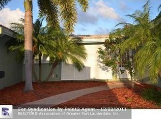 371 SE 9th Ct, Pompano Beach, FL 33060