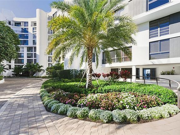 2nd image of 2378 Gulf Shore BLVD N #303