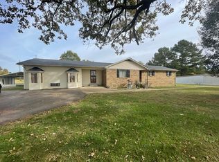 771 Snake Hill Rd, Dresden, TN 38225