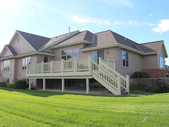 2nd image of 305 Eagles Cove Cir