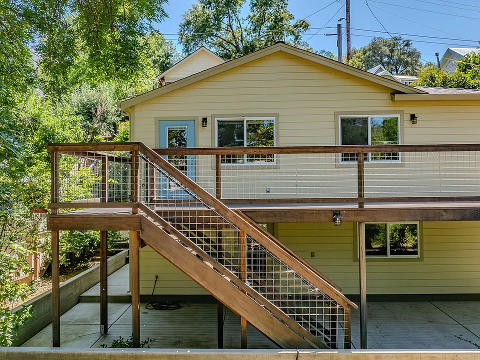 133 Badger St
