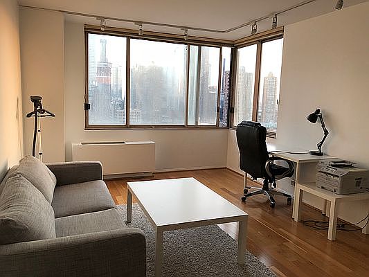 1st image of 350 W 50th St APT 21D