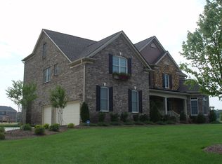 2021 Autumn Blossom Ln, Waxhaw, NC 28173