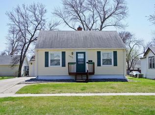 121 2nd Ave W, West Fargo, ND 58078