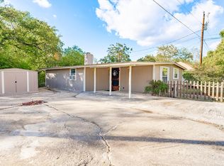 211 Clark St, Ingram, TX 78025