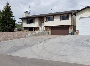 136 Porter Rd, Evanston, WY 82930