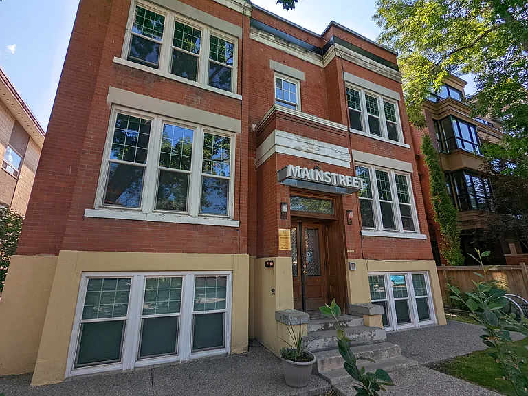 1722 5a St SW — Photo 12