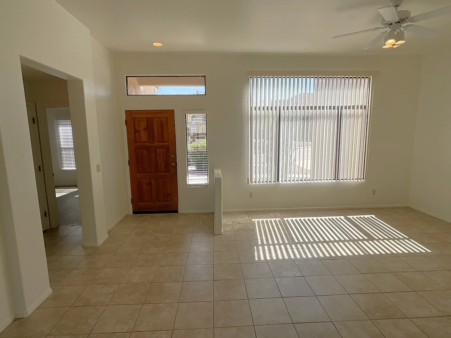 3 bed, 1638 sqft, $1,895 — Photo 2
