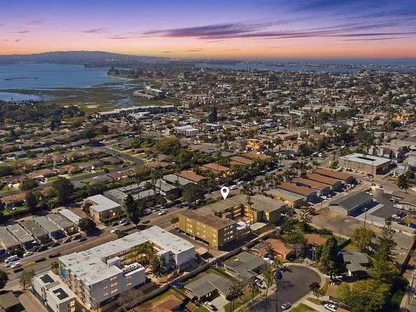 2266 Grand Ave Unit 17, San Diego, CA 92109