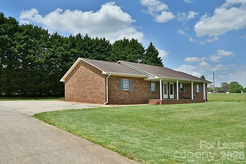 Building Photo - 152 Glen Gar Dr