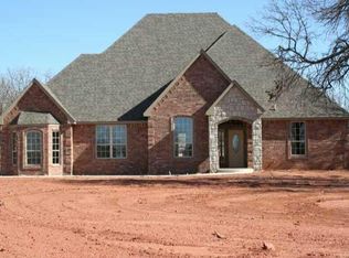 826 S Morgan Rd, Blanchard, OK 73010