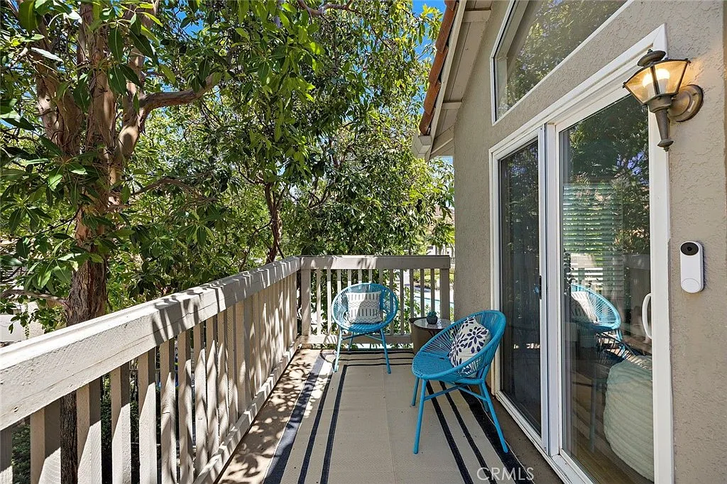2 bed, 2.0 bath, 954 sqft, $2,995 — Photo 1