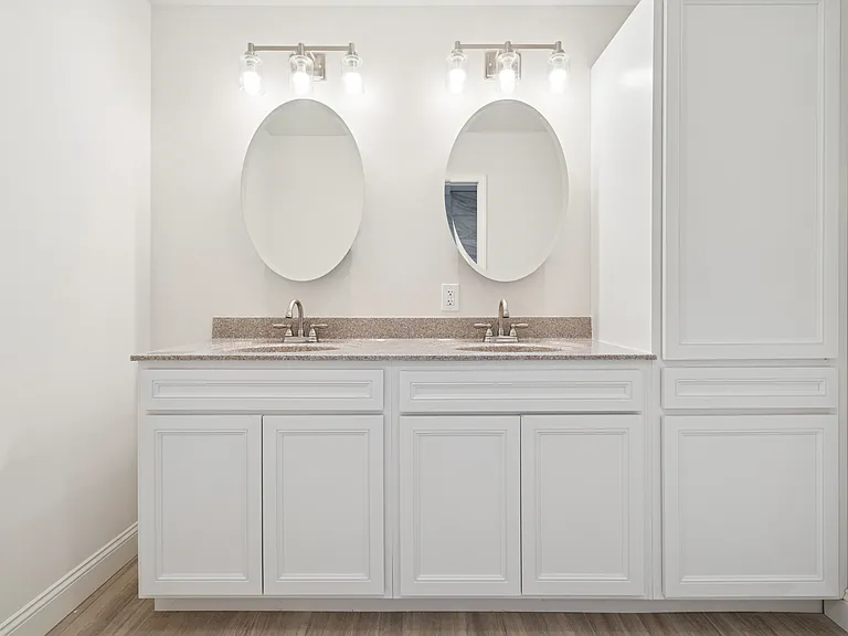 4 Sterling Dr — Photo 38