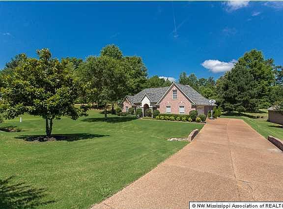 3rd image of 9834 Mosby Dr