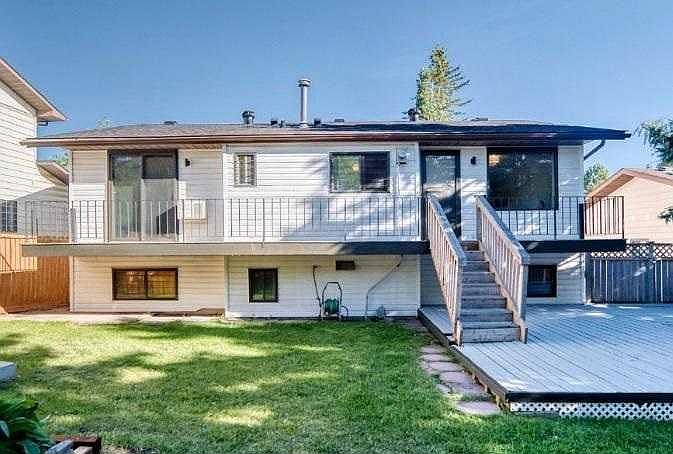 1st image of 19 E Hawkwood Dr NW