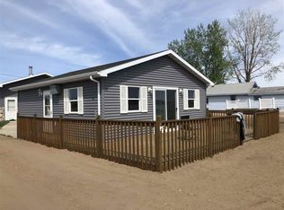 549 N Rice Lake Rd, Douglas, ND 58735