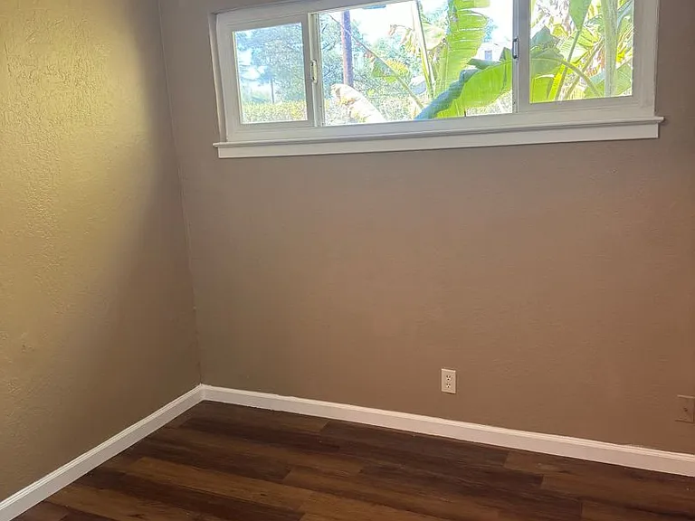 2124 Ethan Way — Photo 4