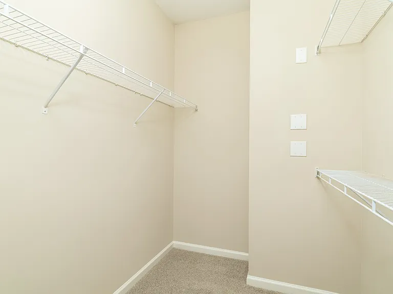 The Reserve at Johnson City Apartments — Photo 21