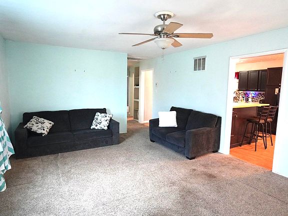 4th image of 1809 Snow Dr
