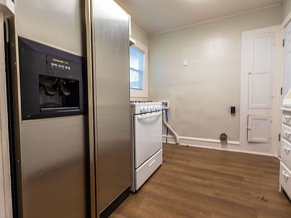 5th image of 615 N 23rd St