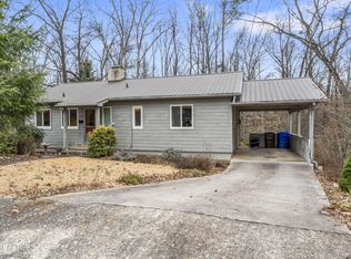 113 Moylan Ln, Oak Ridge, TN 37830