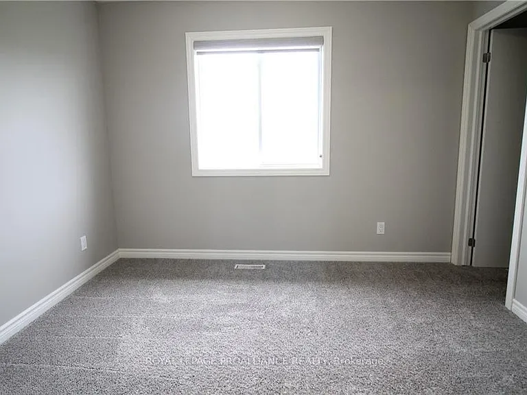 53 Ridgeway Pl — Photo 8