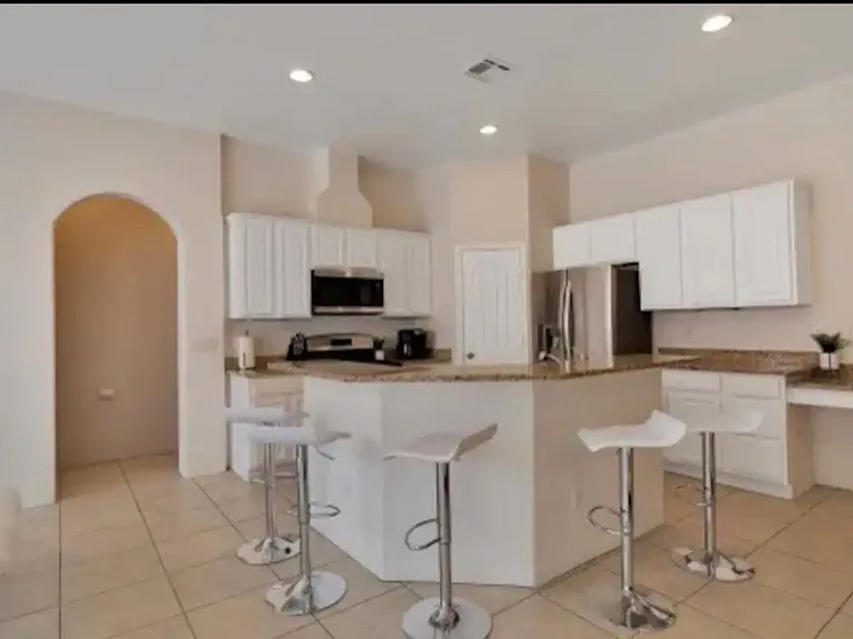 10748 Ocotillo Rd — Photo 17