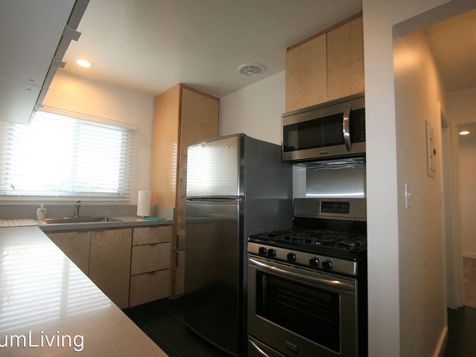 1st image of 415 N Holliston Ave APT 5