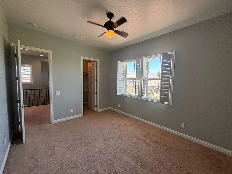 8225 Broad Peak Dr — Photo 28