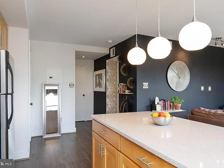 212 Oakwood St SE #322 — Photo 24