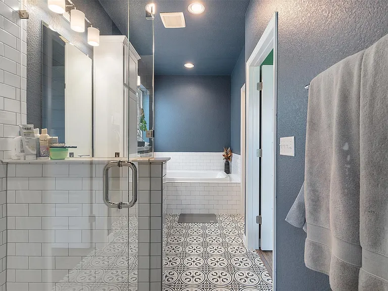 13607 Terrett Trce #110 — Photo 31