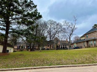 258 Edgewood Dr, Montgomery, TX 77356