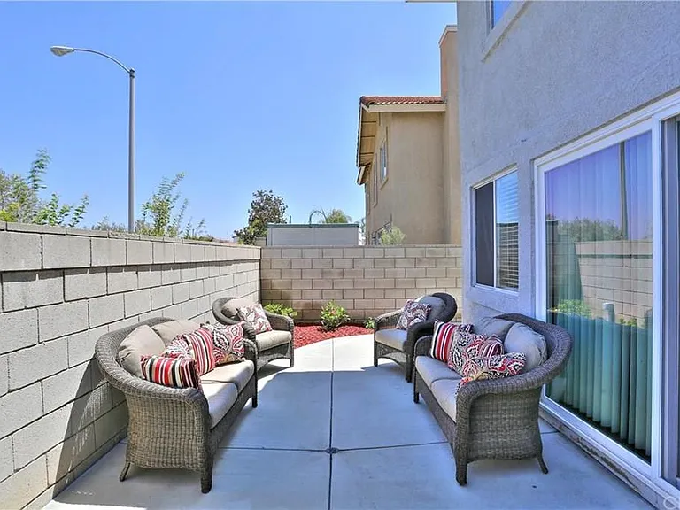 19990 Silvercrest Ln — Photo 19