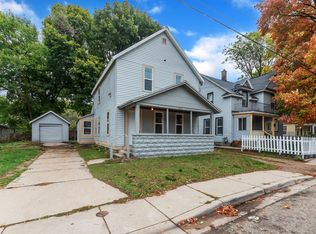 1017 Bemis St SE, Grand Rapids, MI 49506