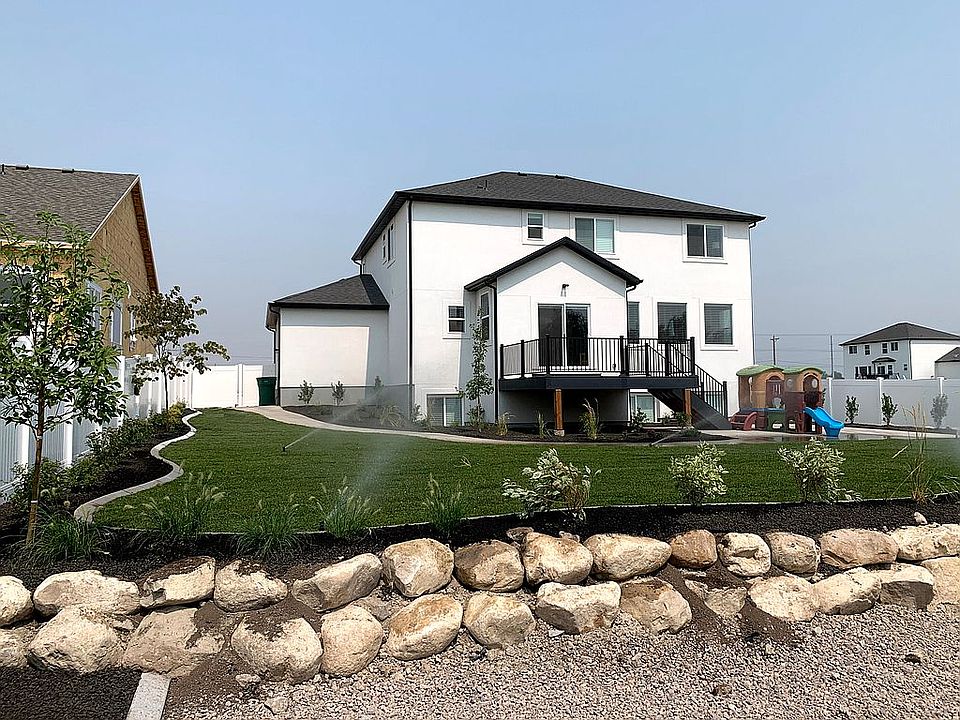 2nd image of 3005 W Willow Dr