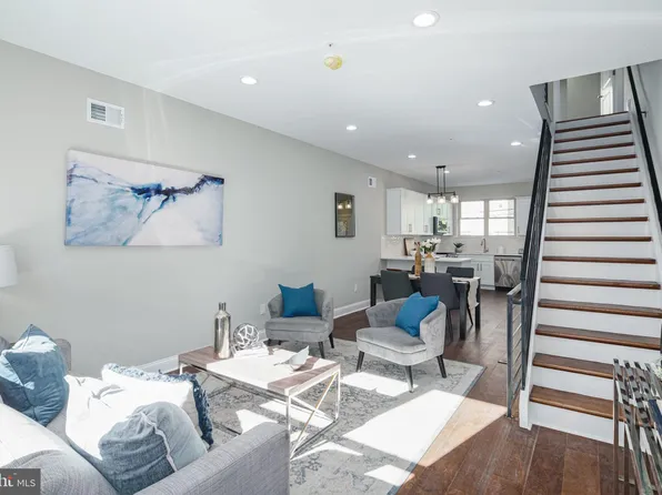 1709 Seybert St, Philadelphia, PA 19121