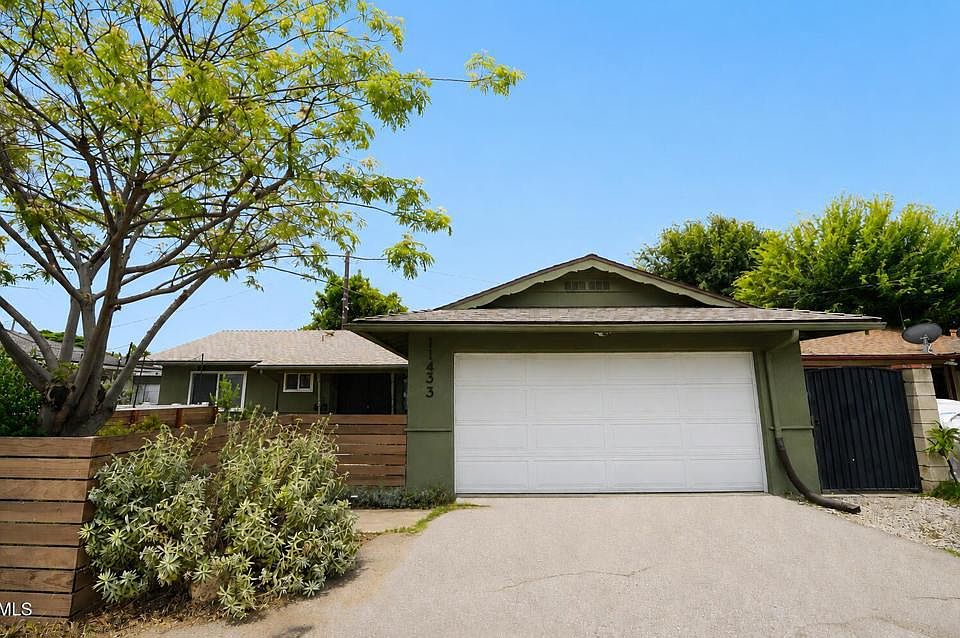 1st image of 11433 Hallwood Dr