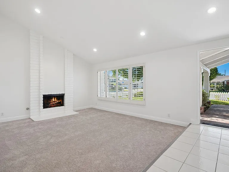 8822 Bellshire Dr — Photo 8