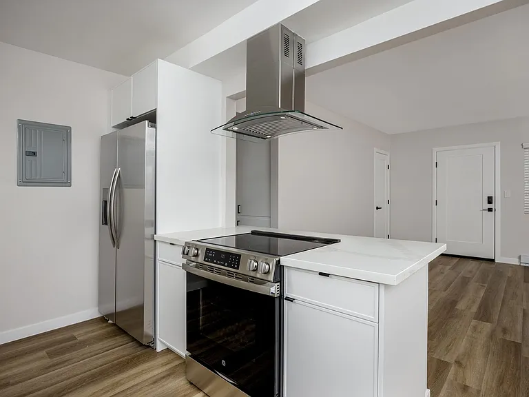 1305 Amethyst St — Photo 8