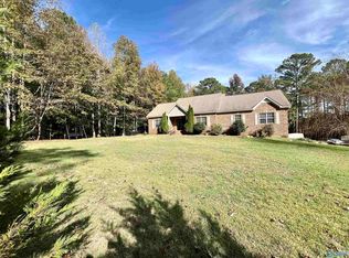 30 Taylor Royer Rd, Decatur, AL 35603