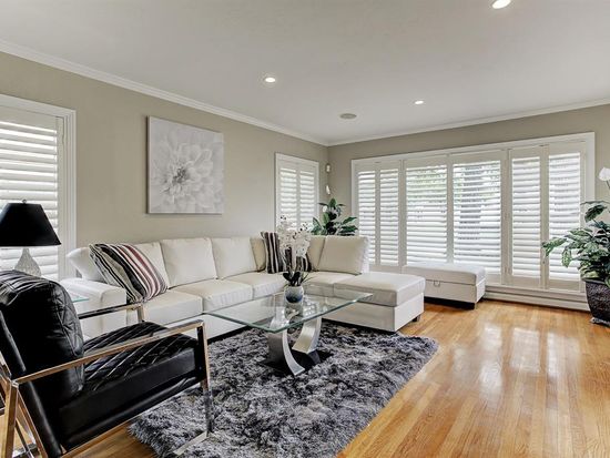 4509 Ella Blvd, Houston, TX 77018
