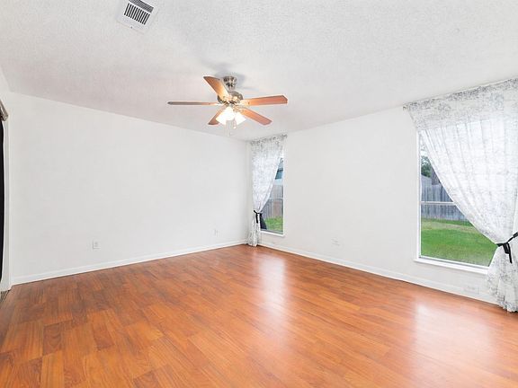 5th image of 25402 Mill Pond Ln