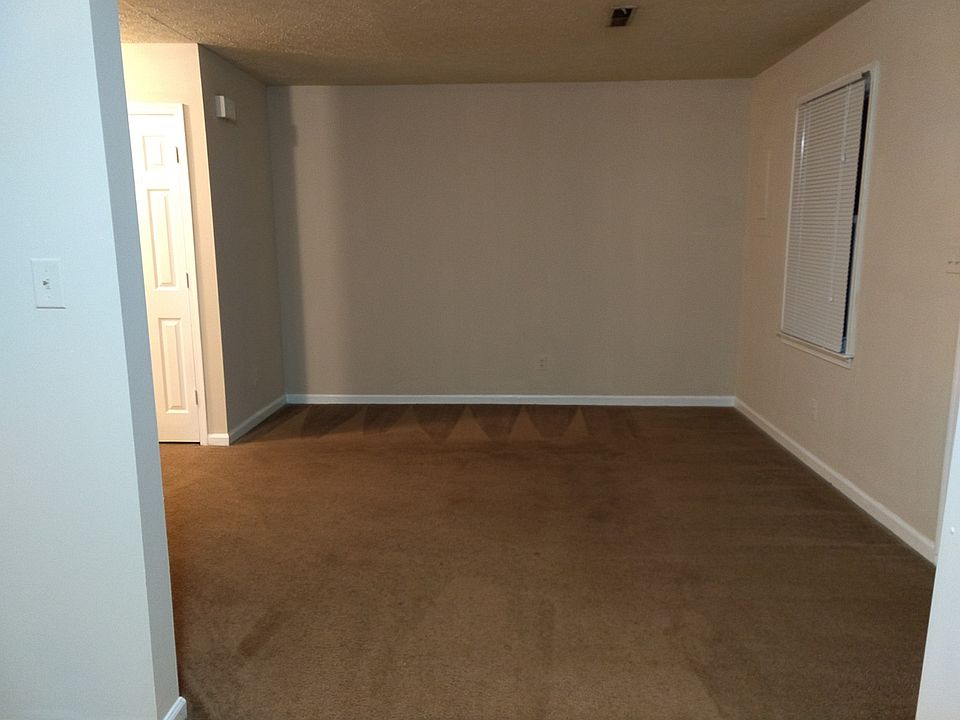 1st image of 40 Holly Haven Dr APT 4