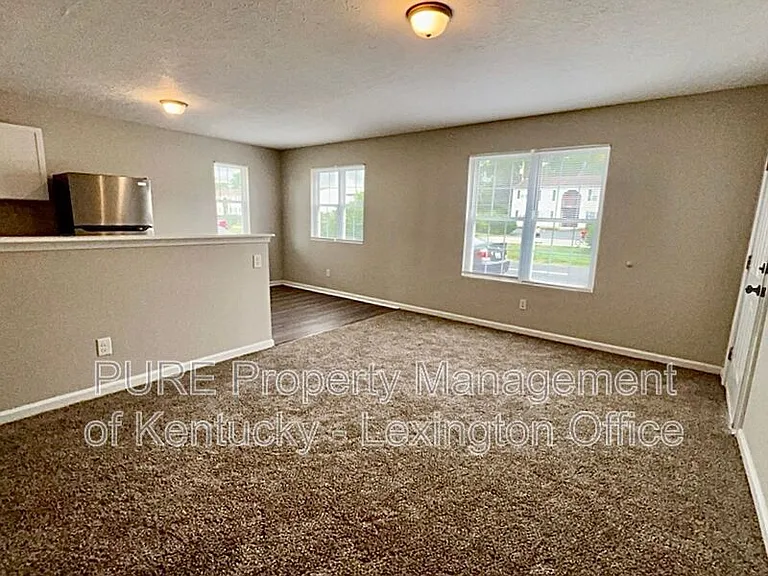133 Grinder Ct — Photo 4